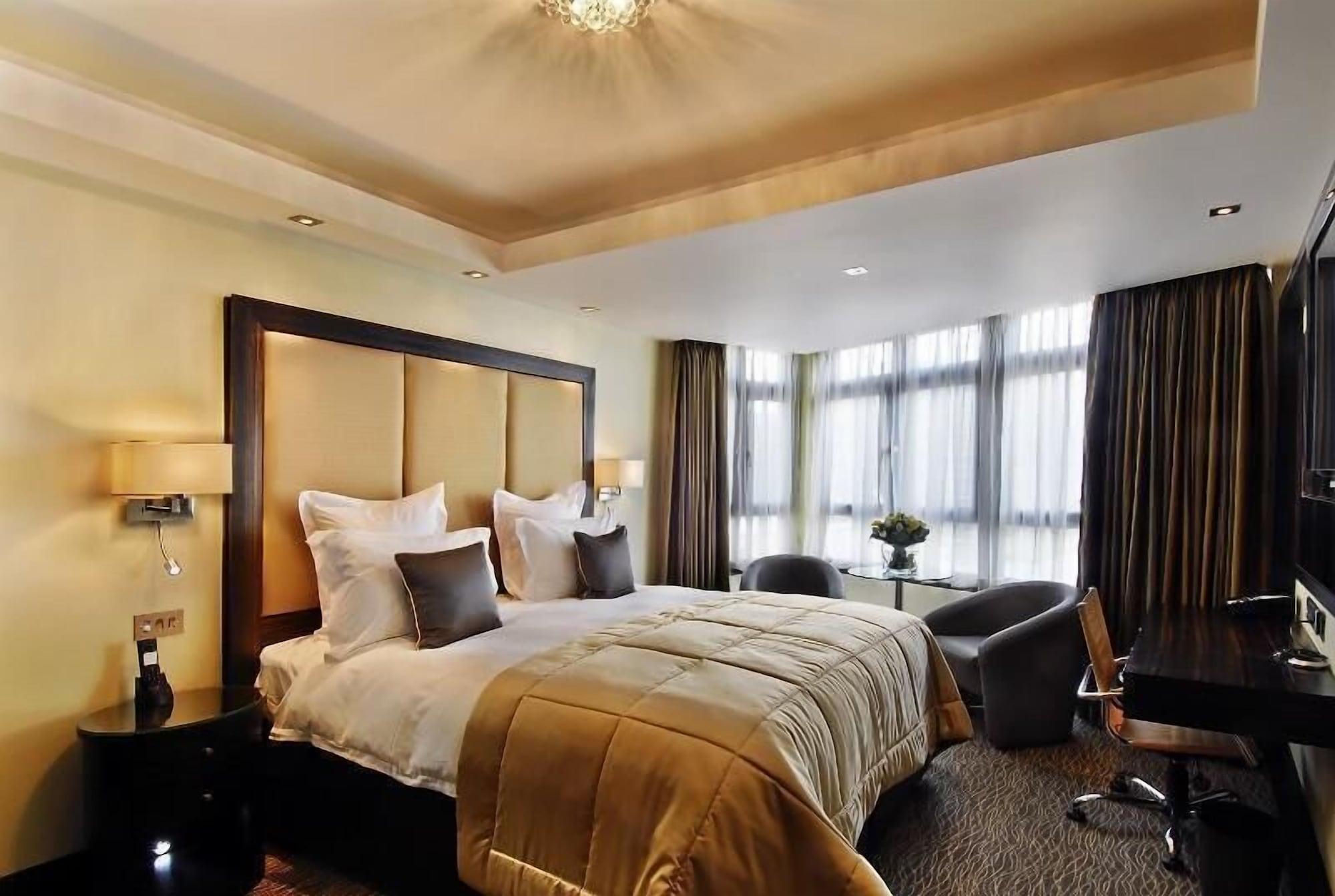 Montcalm Mayfair, Autograph Collection London Szoba fotó A room at the InterContinental London The O2